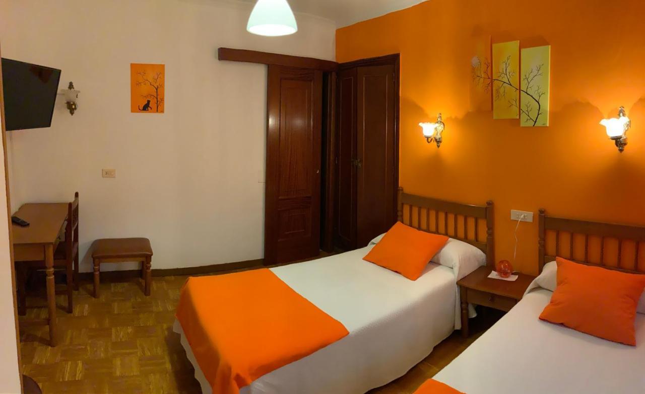 Hotel Espana ลูโก ภายนอก รูปภาพ