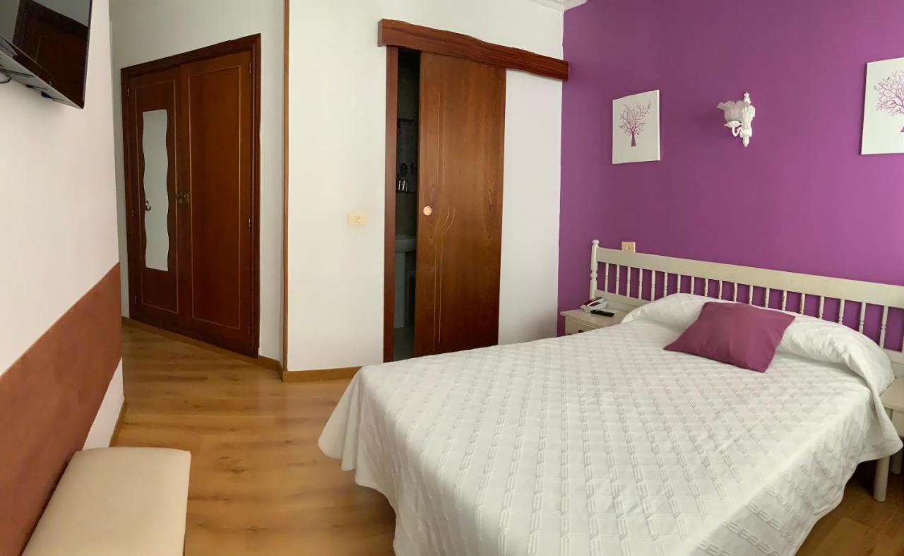 Hotel Espana ลูโก ภายนอก รูปภาพ