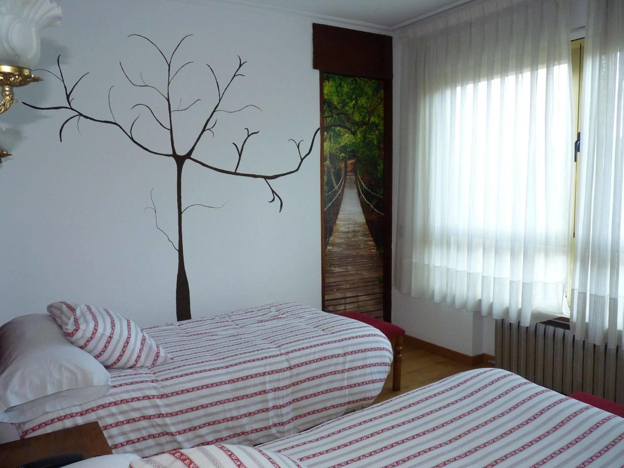 Hotel Espana ลูโก ภายนอก รูปภาพ