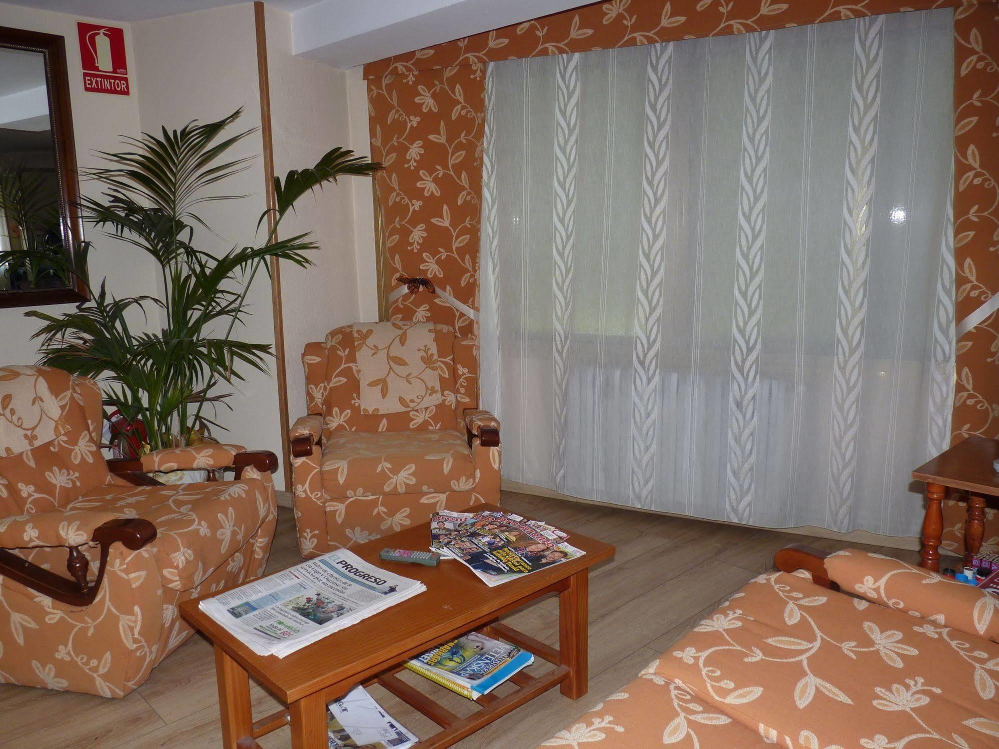 Hotel Espana ลูโก ภายนอก รูปภาพ