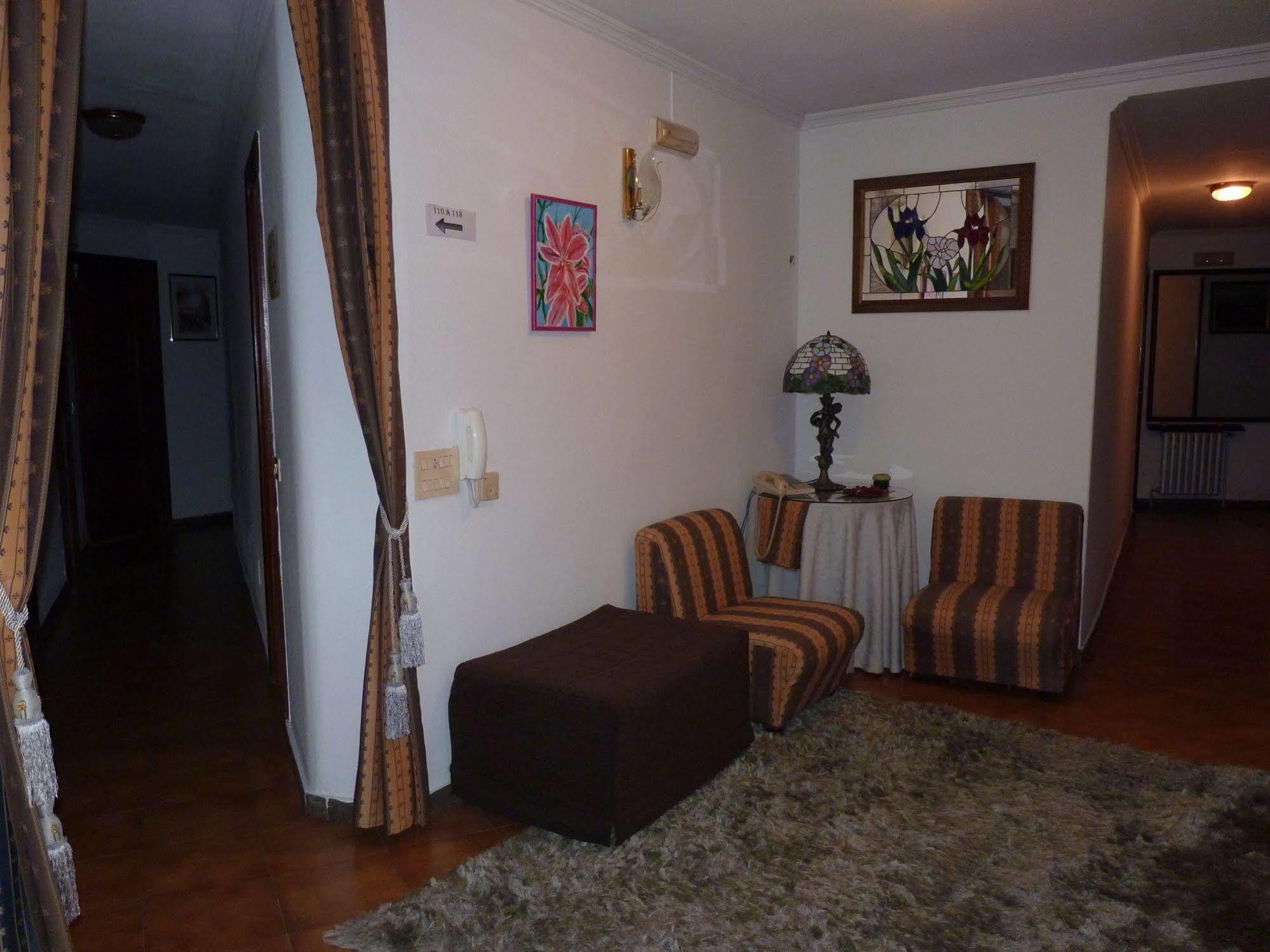 Hotel Espana ลูโก ภายนอก รูปภาพ